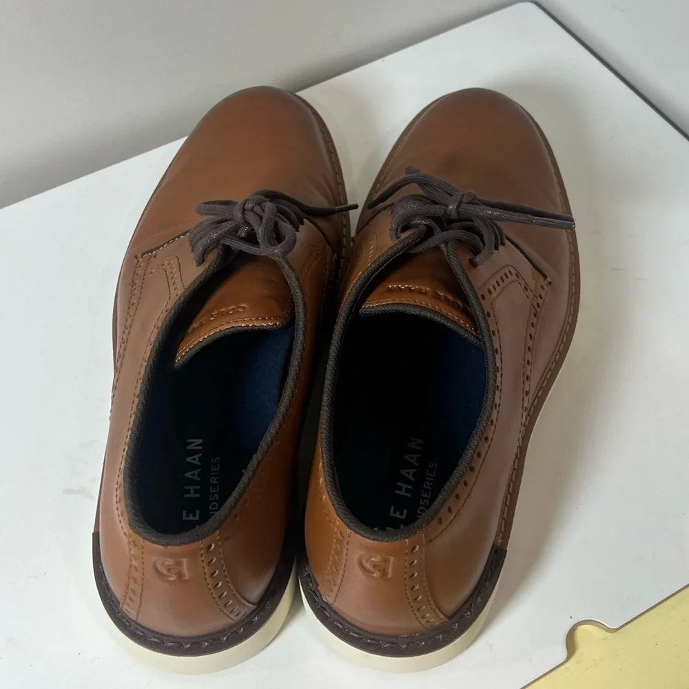 Brand New Cole Haan 9.5 GrandSeries Brown Leather Classic Oxford Dress Shoe